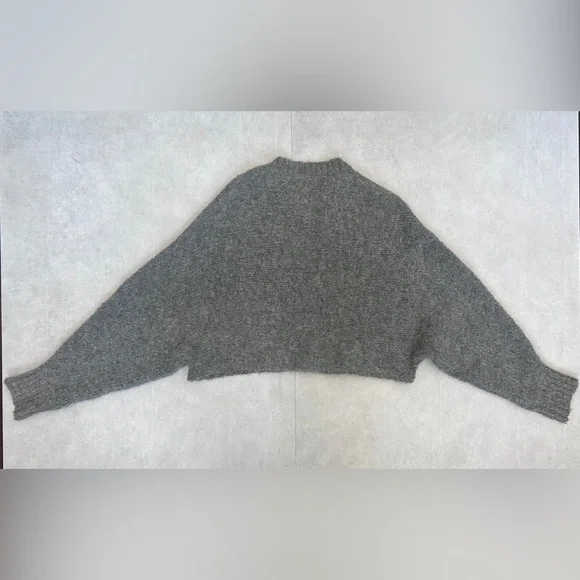 Aritzia Wilfred Free Lolan Sweater Pullover Cropped Alpaca Wool Gray XS - Picture 7 of 12
